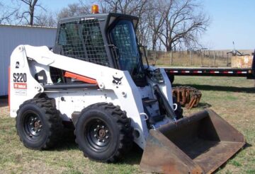 2007 Bobcat S220