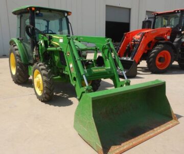 2018 John Deere 5055E MFWD Tractor