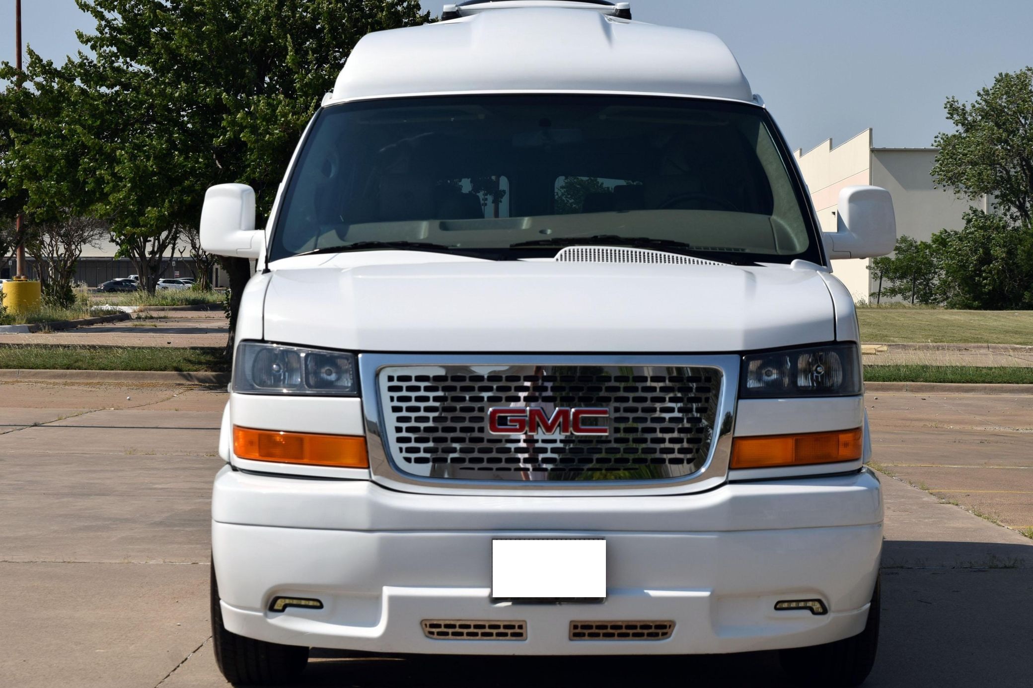 2015 GMC Savana G2500 Explorer Limited SE - Image 16