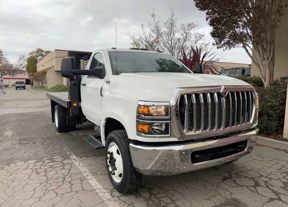 2023 International CV515 12' Flatbed Truck 6.6L