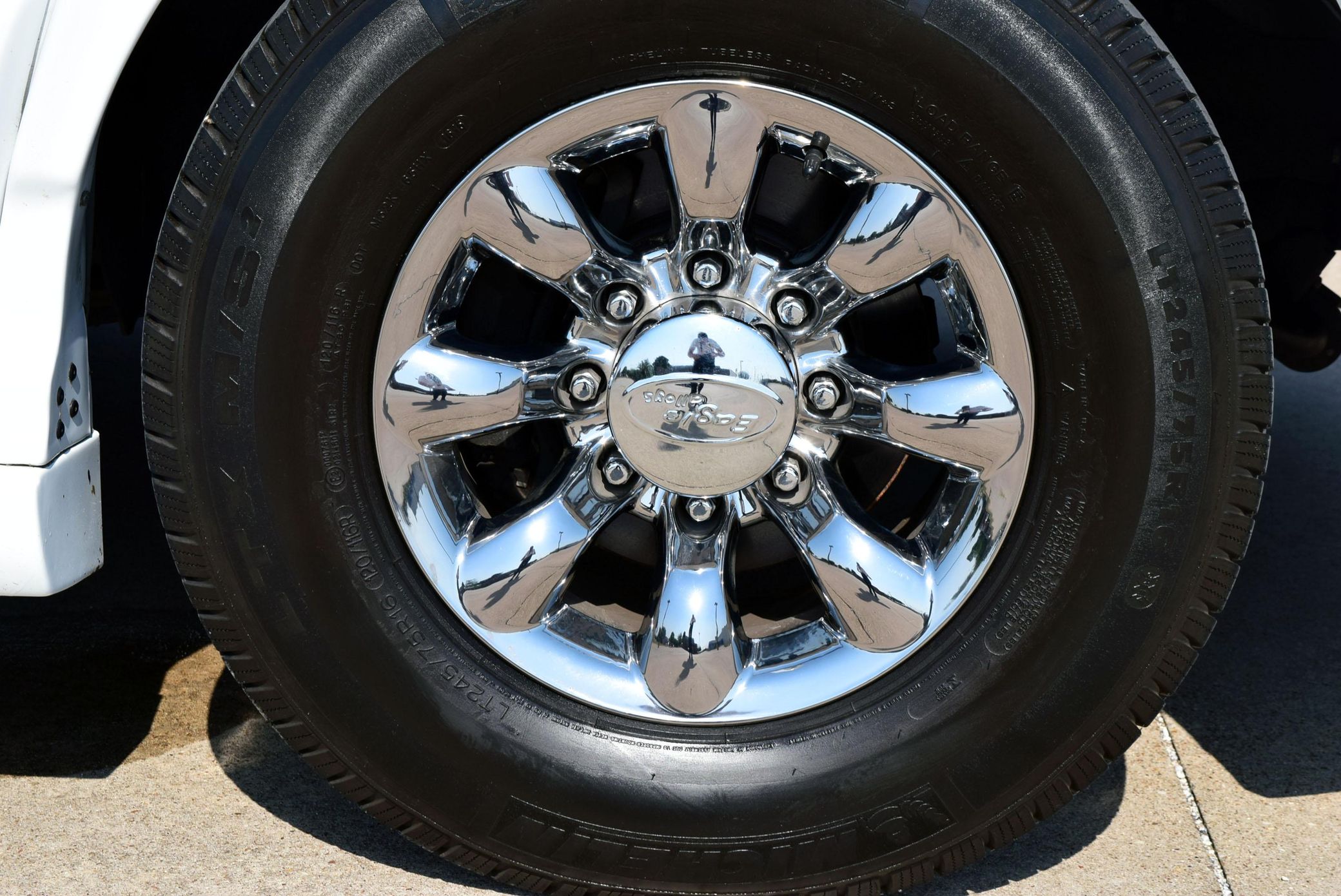 2015 GMC Savana G2500 Explorer Limited SE - Image 28