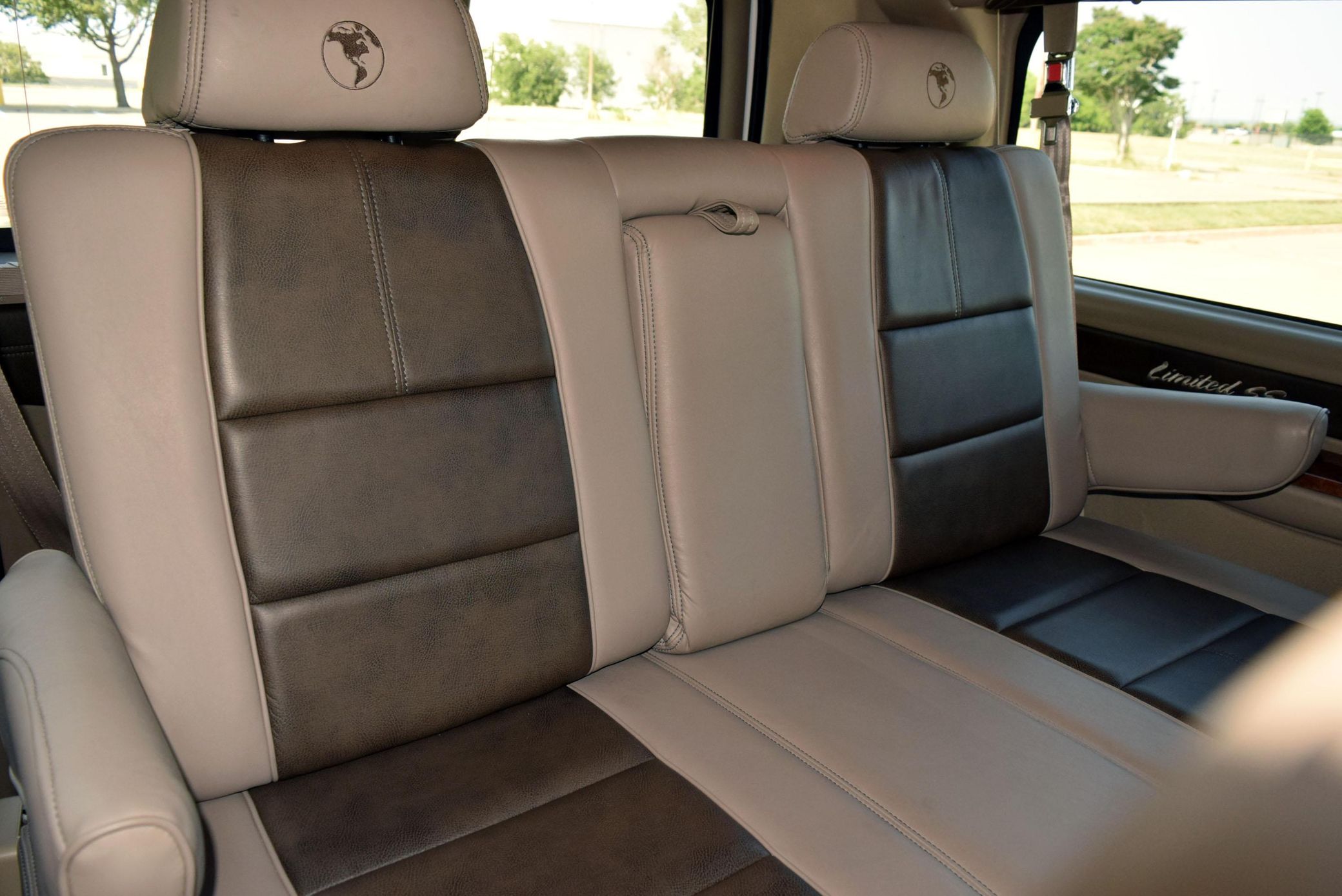 2015 GMC Savana G2500 Explorer Limited SE - Image 21