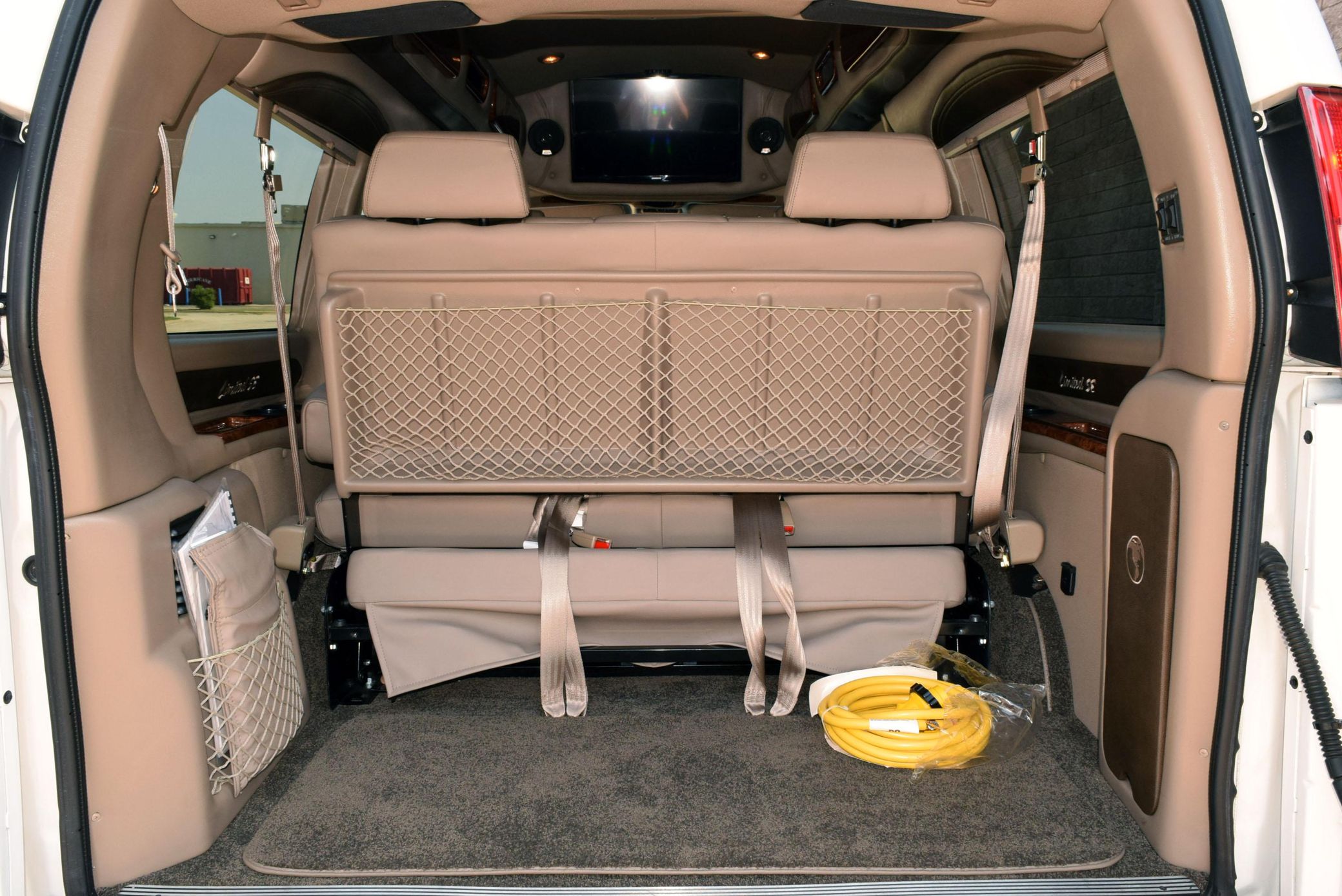 2015 GMC Savana G2500 Explorer Limited SE - Image 73