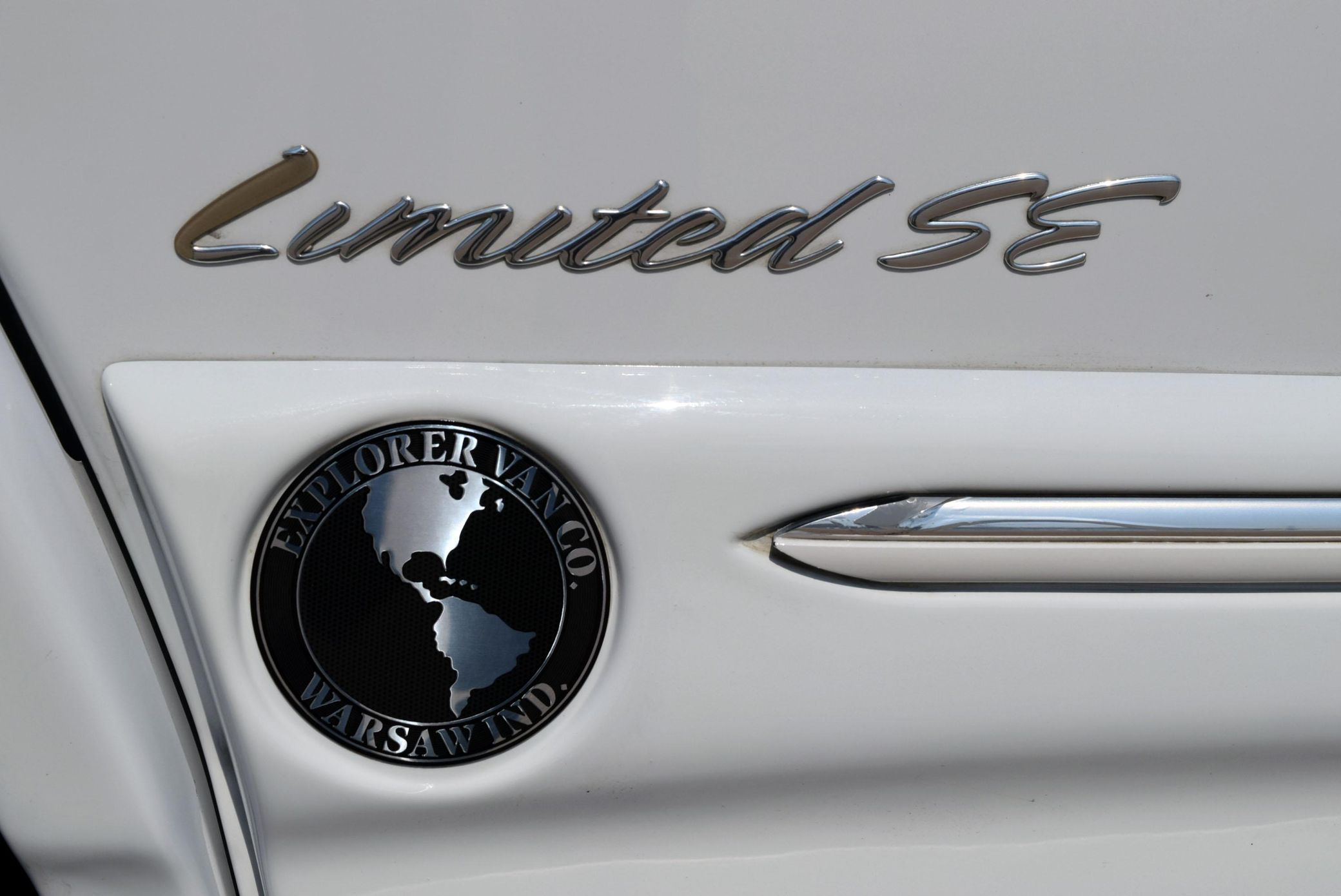 2015 GMC Savana G2500 Explorer Limited SE - Image 71